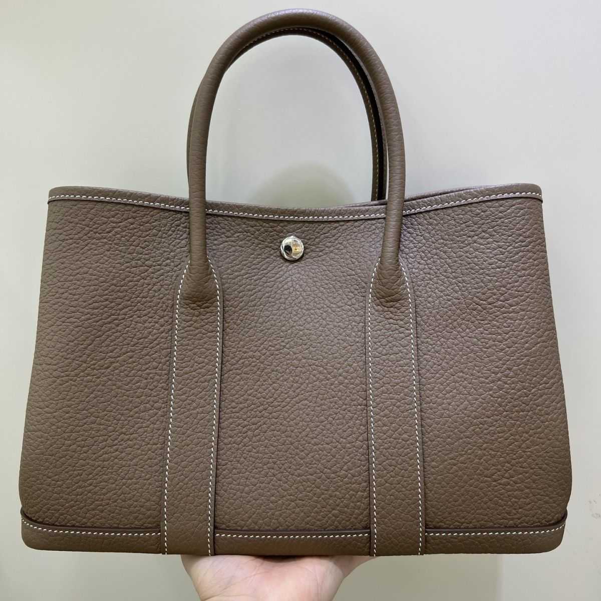 h bag Fashion designer H ermese bag Lychee Pattern Party30 Garden Negonda Calfskin Hand Gold Buckle Silver 18Etoupe Elephant Grey, Sky blue
h bag Fashion designer H ermese bag Lychee Pattern Party30 Garden Negonda Calfskin Hand Gold Buckle Silver 18Etoupe Elephant Grey, Sky blue