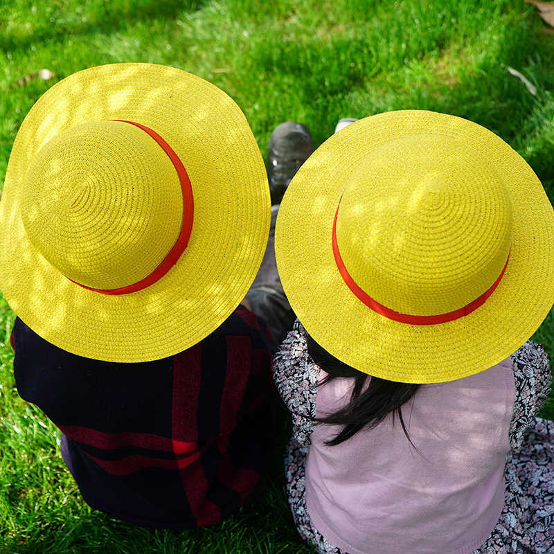 One Piece Cap Straw Hat Neck String Luffy Flat Hats Cosplay Japanese Cartoon Props Hat Kid Red Stripe Beach Hat Q0805