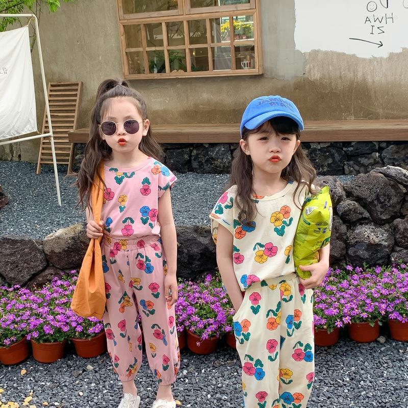 Clothing Sets MILANCEL 2022 Summer Girls Set Vest Ninth Pants Loose Flower Suit Children Tops Kids Clothes, Picture shown
Clothing Sets MILANCEL 2022 Summer Girls Set Vest Ninth Pants Loose Flower Suit Children Tops Kids Clothes, Picture shown