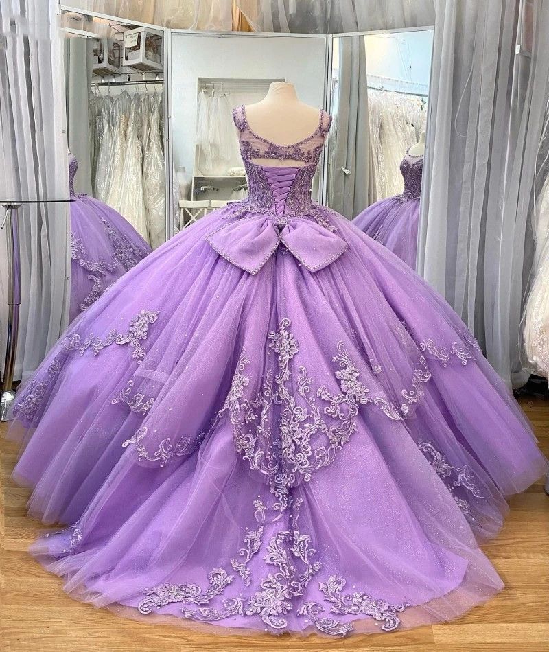 Lavender Quinceanera Dresses Lace Applique Tiered Beaded Corset Back Scoop Neck Custom Made Sweet Princess Party Ball Gown Vestidos
