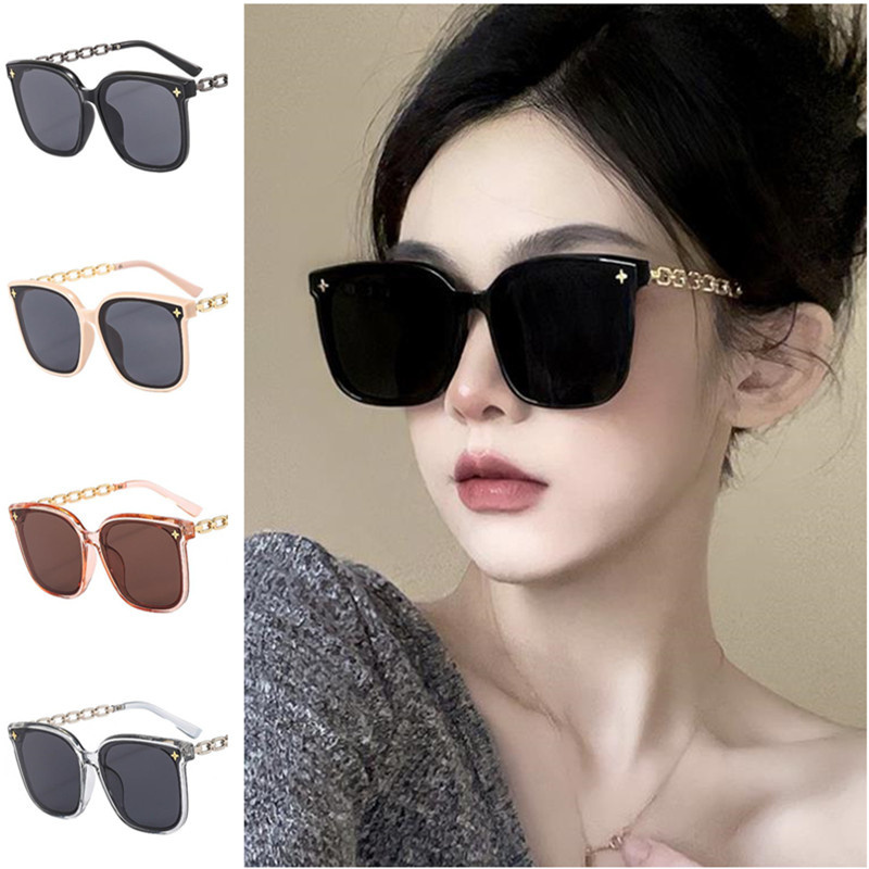 Women Sunglasses Cat Eye Sun Glasses Oversize Frame Adumbral Anti-UV Spectacles Hollow Temples Eyeglasses Ornamental
Women Sunglasses Cat Eye Sun Glasses Oversize Frame Adumbral Anti-UV Spectacles Hollow Temples Eyeglasses Ornamental