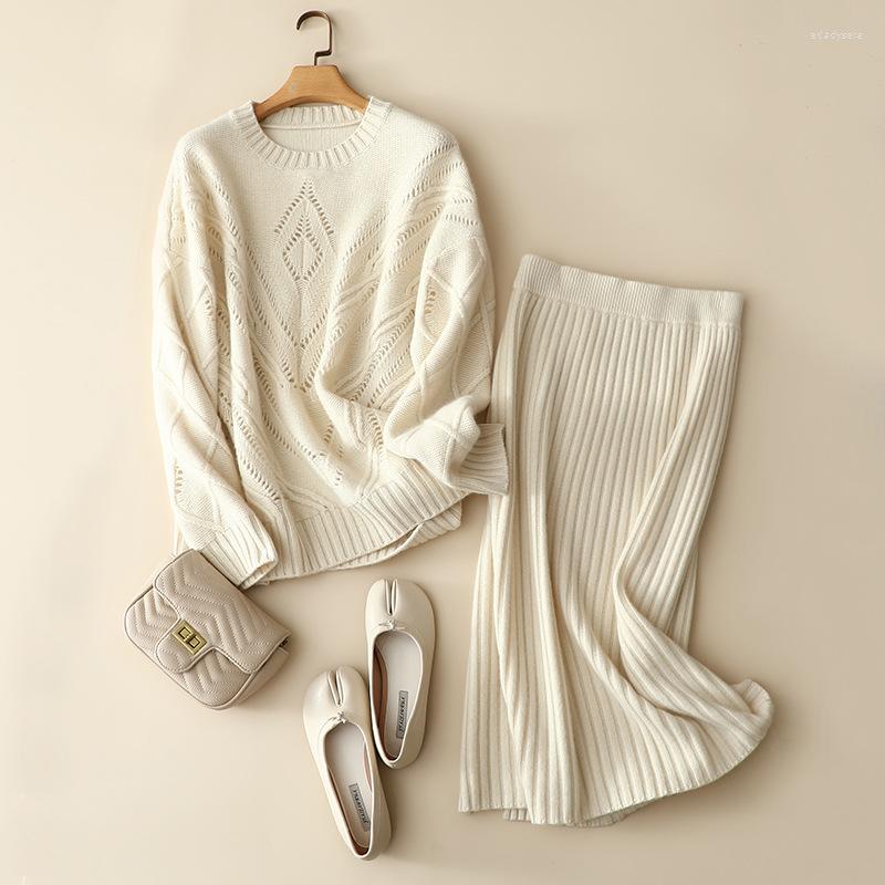 Work Dresses Cashmere Suit Women Sweater Autumn Winter Loose Hollow Jacquard Two-piece Female Knitted Half Skirt, Color 02
Work Dresses Cashmere Suit Women Sweater Autumn Winter Loose Hollow Jacquard Two-piece Female Knitted Half Skirt, Color 02