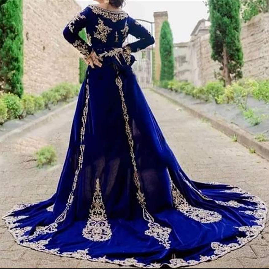 Traditional Karakou Kaftan Mariage Evening Dresses Royal Blue Velvet Long Sleeves Formal Party Gowns Gold Lace Appliques Crystals Beaded Arabic Prom C