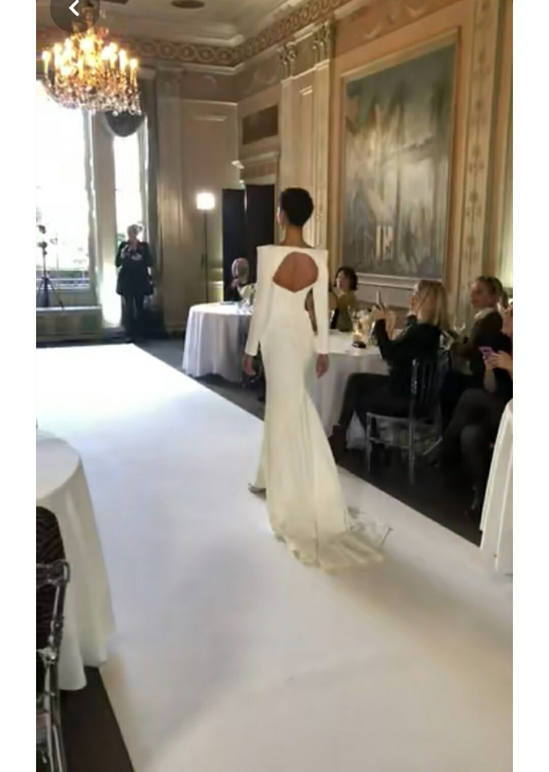 Vintage Stretchy Satin Long Mermaid Wedding Dresses with Sleeves Sweep Train Open Back Brautkleider Bridal Gown for Women