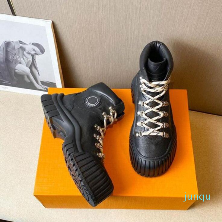 Designer Luxury Women Circle RUBY FLAT RANGERS Metropolis Leather Biker Boots Trainers Sneakers Ladies Ranger Flat Combat boots Booties
Designer Luxury Women Circle RUBY FLAT RANGERS Metropolis Leather Biker Boots Trainers Sneakers Ladies Ranger Flat Combat boots Booties