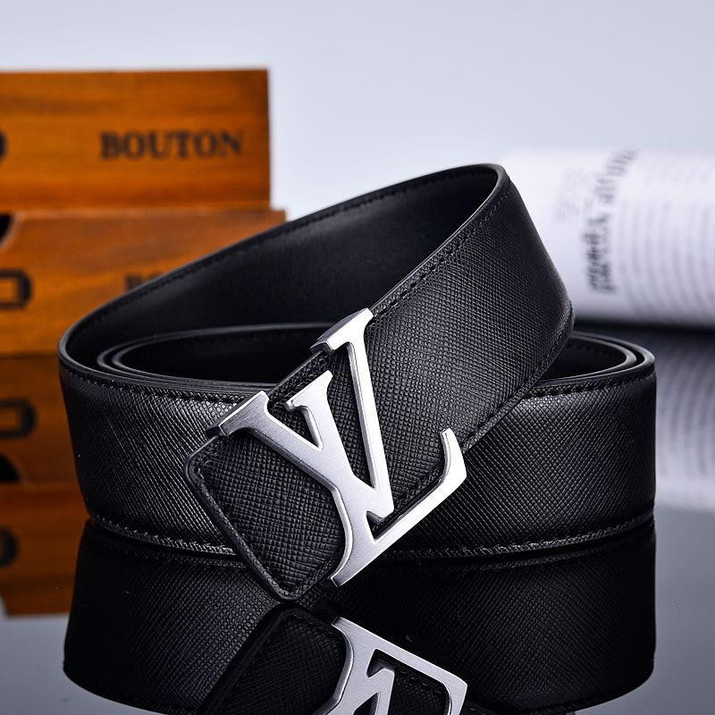 Louis Vuitton LV 2023 New Luxury designer Belt Buckle Fashion Genuine Leather Women Belts For men Letter Double Big gold classical E02, No box
Louis Vuitton LV 2023 New Luxury designer Belt Buckle Fashion Genuine Leather Women Belts For men Letter Double Big gold classical E02, No box