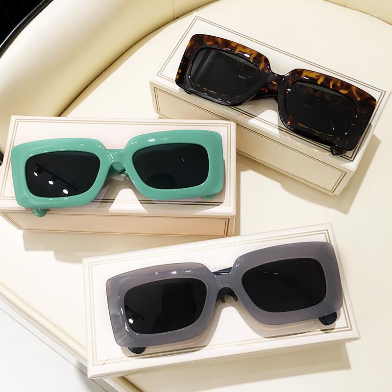 Sunglasses Trendy Green Rectangle Women Men Brand Shades Eyewear Gradient Gray Big Thick Square Frame Sun Glasses UV400 Oculos
Sunglasses Trendy Green Rectangle Women Men Brand Shades Eyewear Gradient Gray Big Thick Square Frame Sun Glasses UV400 Oculos