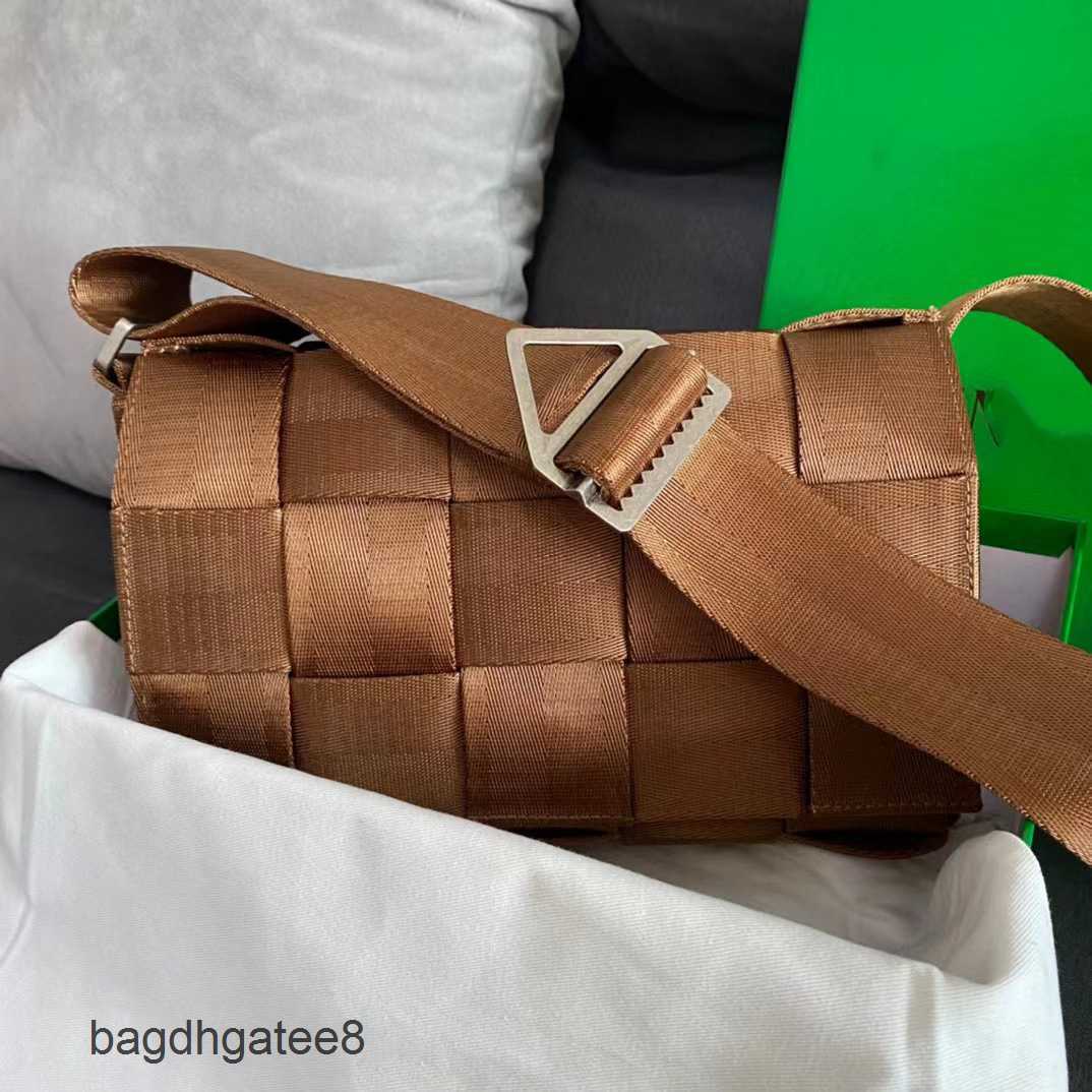 Designer Bag Nylon Bottegas Cassette Venetas Bags Canvas Woven Winter Lattice Pillow Small Square Single Shoulder Messenger Gad2, Ink blue
Designer Bag Nylon Bottegas Cassette Venetas Bags Canvas Woven Winter Lattice Pillow Small Square Single Shoulder Messenger Gad2, Ink blue