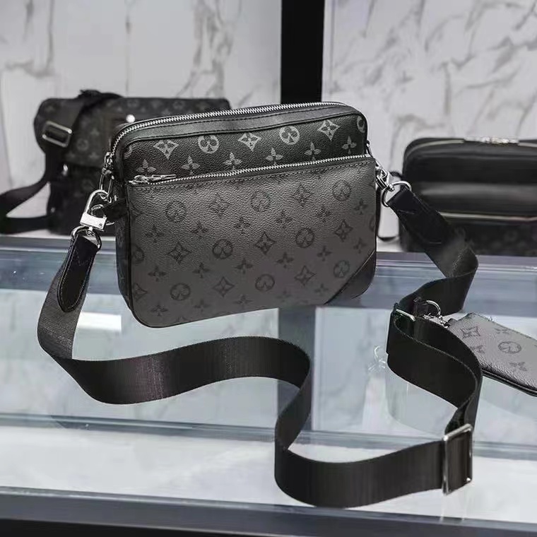 Men and Women Fashion Casual Shoulder Bags TRIO 3 Piece Sets Pouches Long Wallets Small Wallet Crossbody bags Cosmetic Bag Briefcase, Invoices (are not sold separately
Men and Women Fashion Casual Shoulder Bags TRIO 3 Piece Sets Pouches Long Wallets Small Wallet Crossbody bags Cosmetic Bag Briefcase, Invoices (are not sold separately