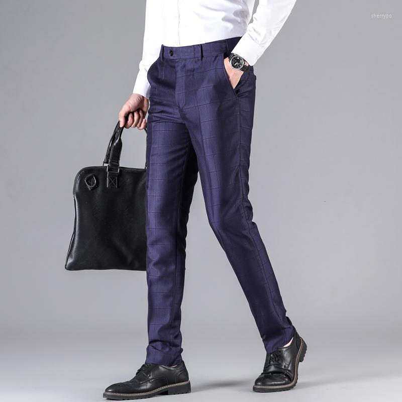Men's Pants Men's Classic-fit Wrinkle-Resistant Flat-Front Chino Pant 2022 Spring Business Plaid Suit Elastic Waist Trousers, Black
Men's Pants Men's Classic-fit Wrinkle-Resistant Flat-Front Chino Pant 2022 Spring Business Plaid Suit Elastic Waist Trousers, Black