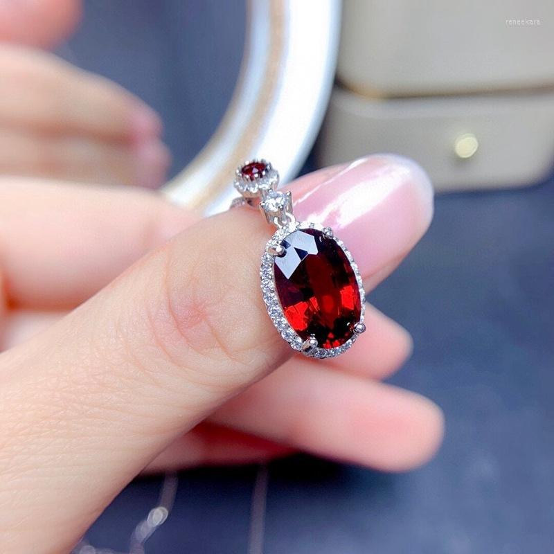 Chains Luxury Full Diamond Simulation Ruby Fashion Colorful Treasure Pendant Female Temperament Necklace Clavicle Chain
Chains Luxury Full Diamond Simulation Ruby Fashion Colorful Treasure Pendant Female Temperament Necklace Clavicle Chain