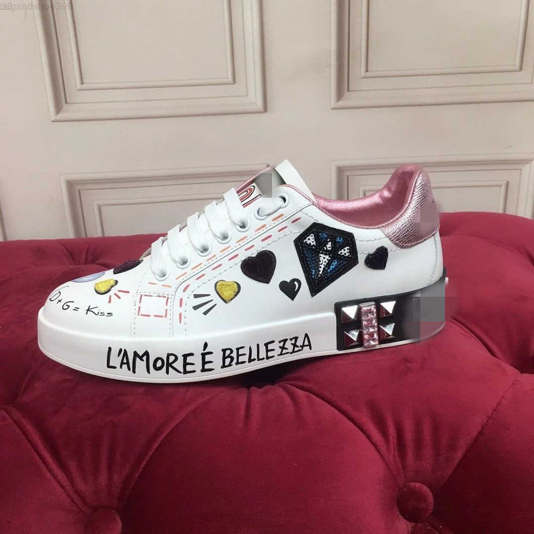 a 2023 Dolces Gabbanas DGs Men Women Shoes Spikes Sneaker Mens Real Trainers Fashion Party Winter Studded Casual Shoe Leather Sneakerssize35-45 KPJJJ000ONFDD73W
a 2023 Dolces Gabbanas DGs Men Women Shoes Spikes Sneaker Mens Real Trainers Fashion Party Winter Studded Casual Shoe Leather Sneakerssize35-45 KPJJJ000ONFDD73W