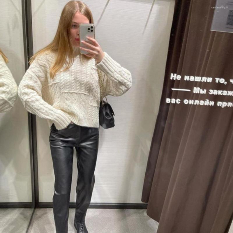 Women' Sweaters XIKOM 2022 Autumn Women Turtleneck Sweater Long Sleeve Oversize Warm Casual Jumper, Cream
Women' Sweaters XIKOM 2022 Autumn Women Turtleneck Sweater Long Sleeve Oversize Warm Casual Jumper, Cream