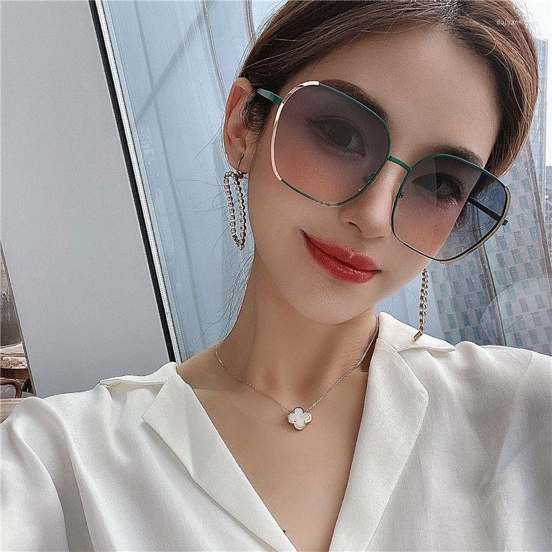 Sunglasses Oversized Square Women 2022 Vintage Gradient Sun Glasses Men Brand Designer Trend Colored Outdoor UV400
Sunglasses Oversized Square Women 2022 Vintage Gradient Sun Glasses Men Brand Designer Trend Colored Outdoor UV400