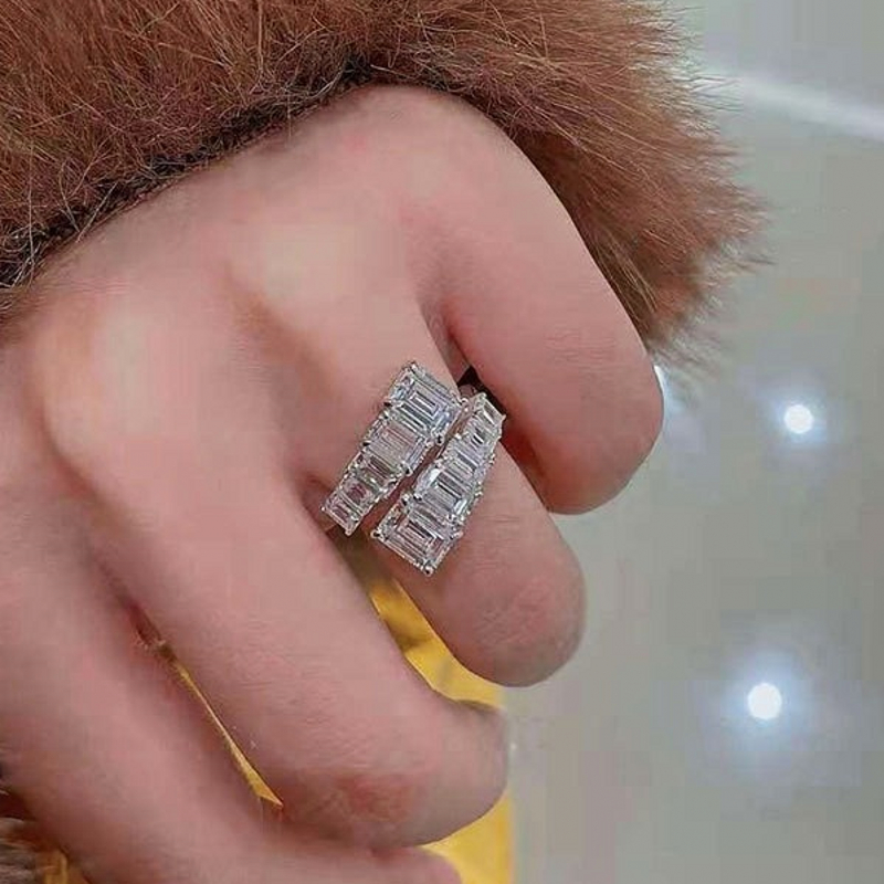 Cute Bling Diamond 925 Silver Adjustable Snake Ring for Women Wedding Engagement Fashion Jewelry 2021 New Trend