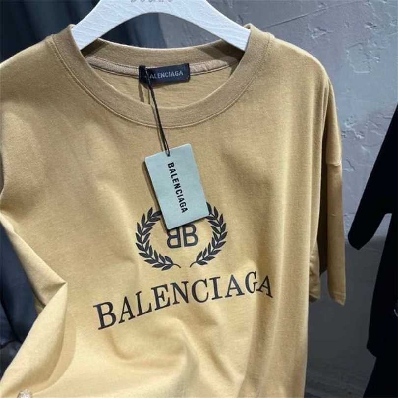 High Mens T-shirts Designer Balencaigas end cotton Tshirt Paris fashion brand lock print wheat ear round neck loose mens and womens short sleeved couple student wear, Ear white
High Mens T-shirts Designer Balencaigas end cotton Tshirt Paris fashion brand lock print wheat ear round neck loose mens and womens short sleeved couple student wear, Ear white