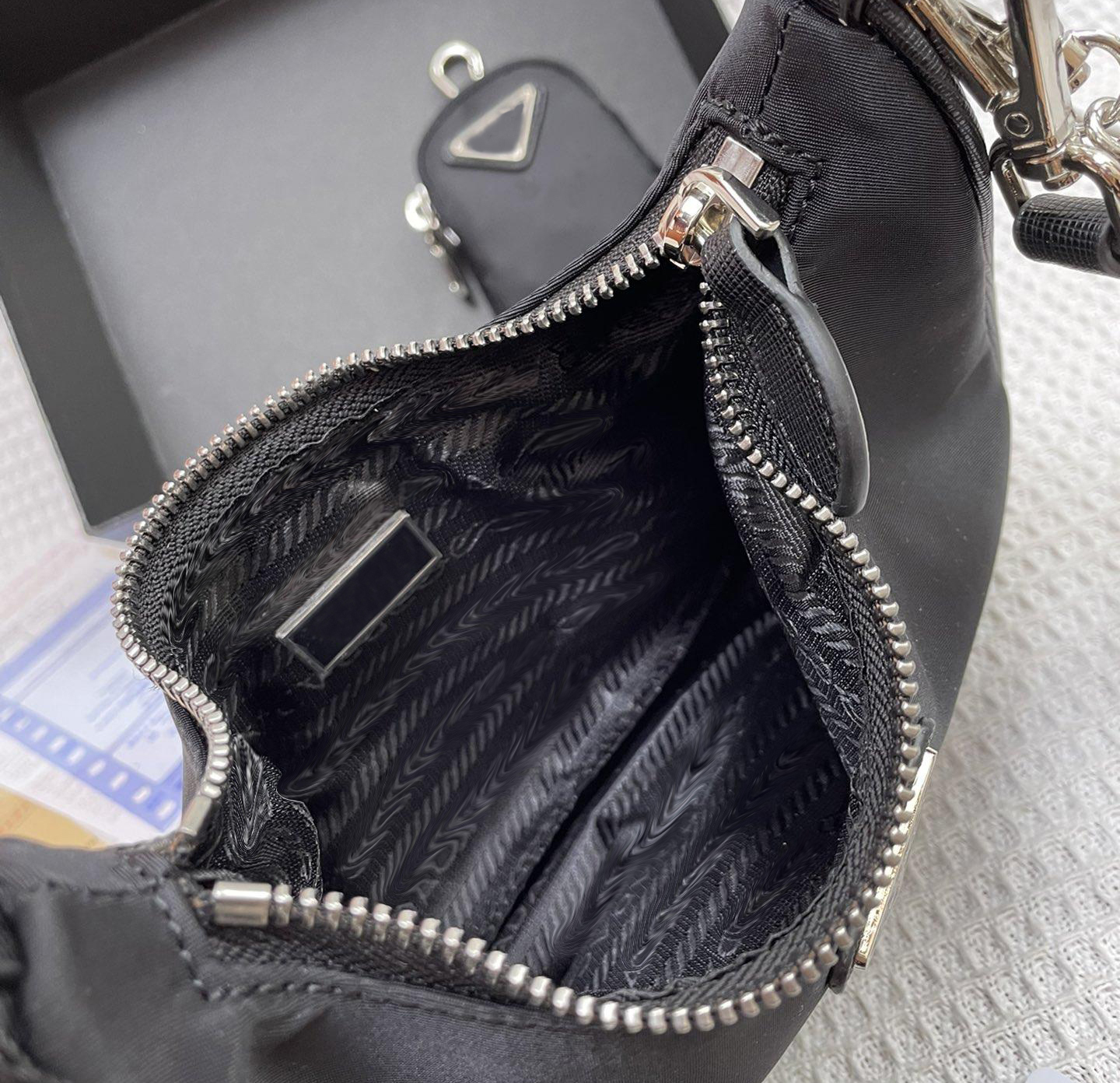 designers bags Luxurys handbag totes handbags prado 3 pieces bags crossbody hobo purses Sale womens lady shoulder fashion Walle, #1 black 25cm
designers bags Luxurys handbag totes handbags prado 3 pieces bags crossbody hobo purses Sale womens lady shoulder fashion Walle, #1 black 25cm
