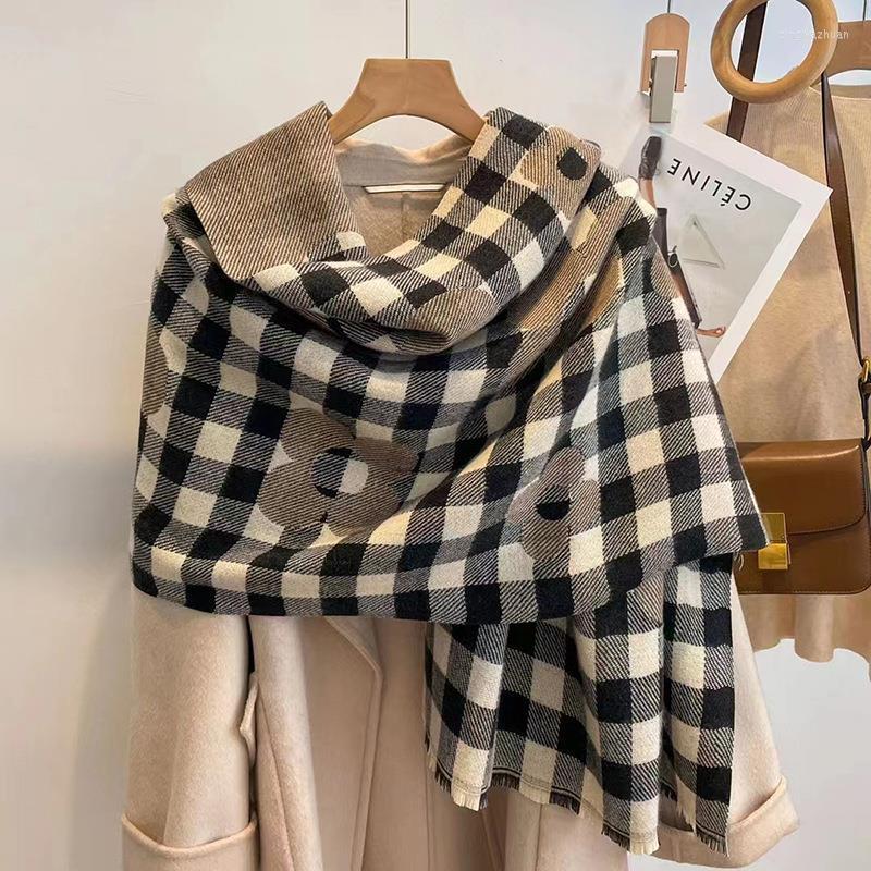 Berets Floral Print Winter Scarf Women Cashmere Warm Foulard Female Scarves Blanket Thick Soft Shawls Wraps, Yellow beige
Berets Floral Print Winter Scarf Women Cashmere Warm Foulard Female Scarves Blanket Thick Soft Shawls Wraps, Yellow beige