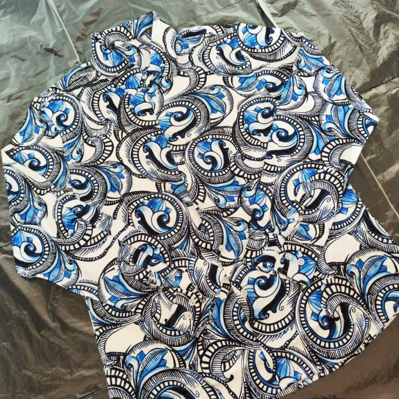 Medusa mens casual shirt vers designer shirts long sleeved tshirt printed lapel silk Shirt men women hip hop fashion sweatshirt 887, Vers-1
Medusa mens casual shirt vers designer shirts long sleeved tshirt printed lapel silk Shirt men women hip hop fashion sweatshirt 887, Vers-1