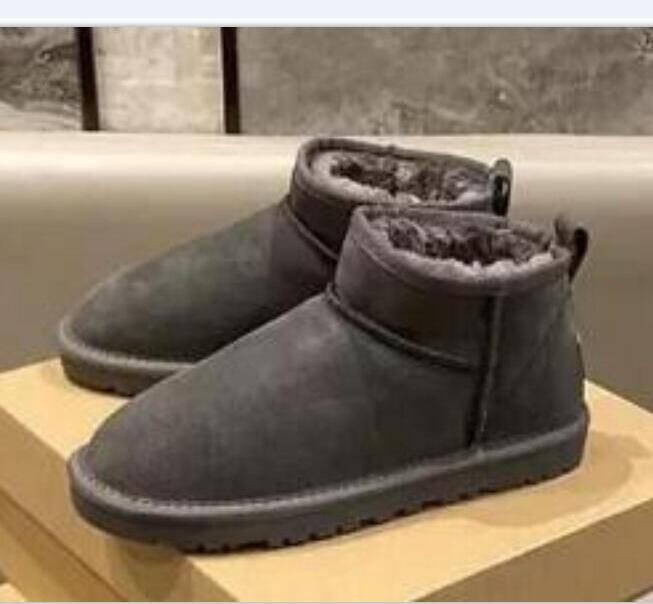 women's mini ankle boots winter fashion girl genuine suede leather warm boots Includes children's sizes, Beige
women's mini ankle boots winter fashion girl genuine suede leather warm boots Includes children's sizes, Beige