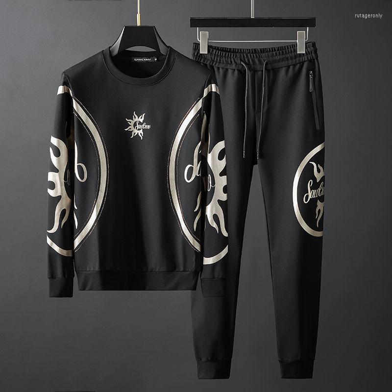 Men's Tracksuits Light Luxurious Simple Europe Autumn Winter Sports Leisure Suit Male Fashion Hsome Personality Gilded, 89282 sweater suit
Men's Tracksuits Light Luxurious Simple Europe Autumn Winter Sports Leisure Suit Male Fashion Hsome Personality Gilded, 89282 sweater suit