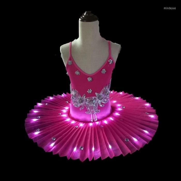Stage Wear LED Light Children Ballet Dance Dress For Luminous Girl Tutu Night Club Modern Ballroom Skirt 90, Rose red
Stage Wear LED Light Children Ballet Dance Dress For Luminous Girl Tutu Night Club Modern Ballroom Skirt 90, Rose red