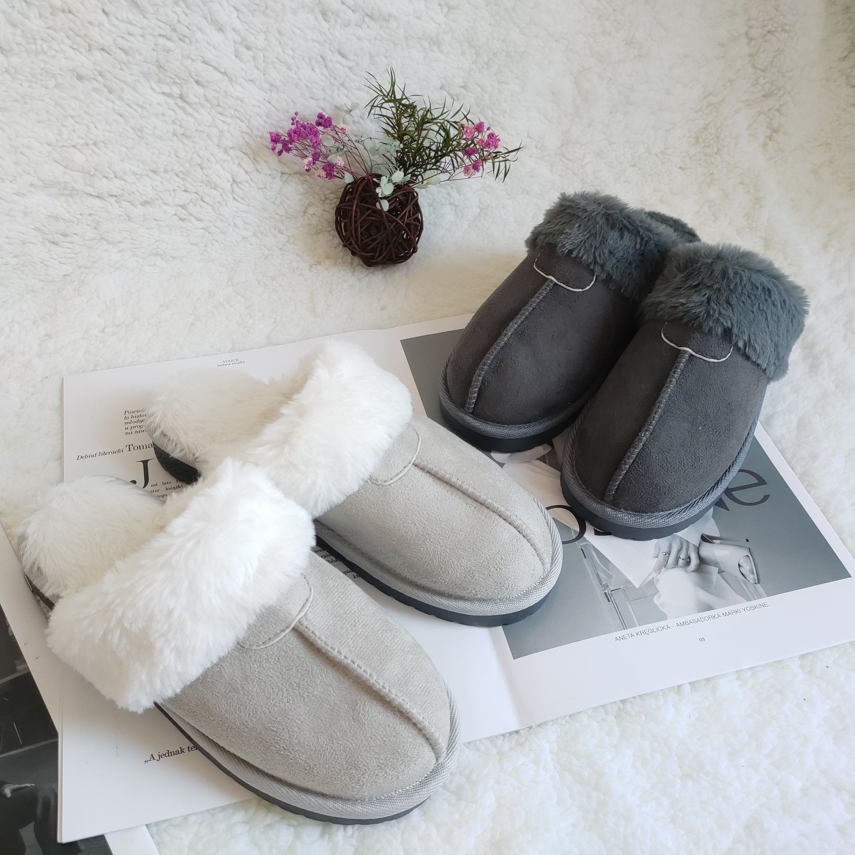 Customize fluffy slippers soft non slip comfortable flat winter warm indoor slippers, Grey
Customize fluffy slippers soft non slip comfortable flat winter warm indoor slippers, Grey