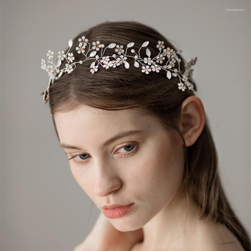 Headpieces MYFEIVO Exquisite Plum Blossom Bridal Headgear Korean Wedding Dress Bride Headband HQ1400
Headpieces MYFEIVO Exquisite Plum Blossom Bridal Headgear Korean Wedding Dress Bride Headband HQ1400