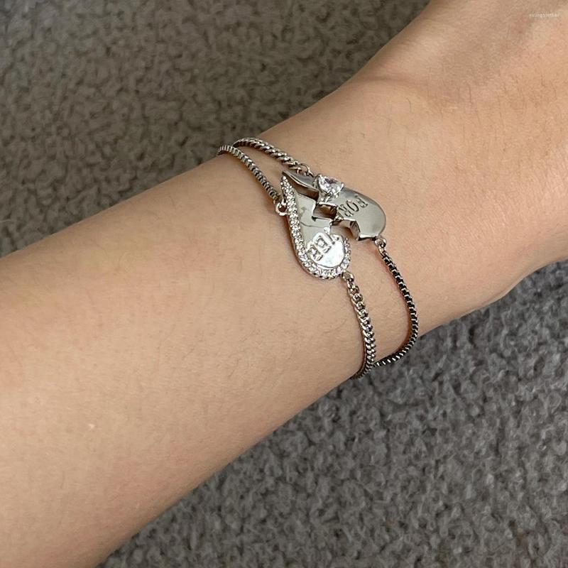 Charm Bracelets Timeless Wonder Fancy Zirconia Broken Heart Chains For Women Designer Jewelry Trendy Fashion Korean Gift Top Rare 4527
Charm Bracelets Timeless Wonder Fancy Zirconia Broken Heart Chains For Women Designer Jewelry Trendy Fashion Korean Gift Top Rare 4527