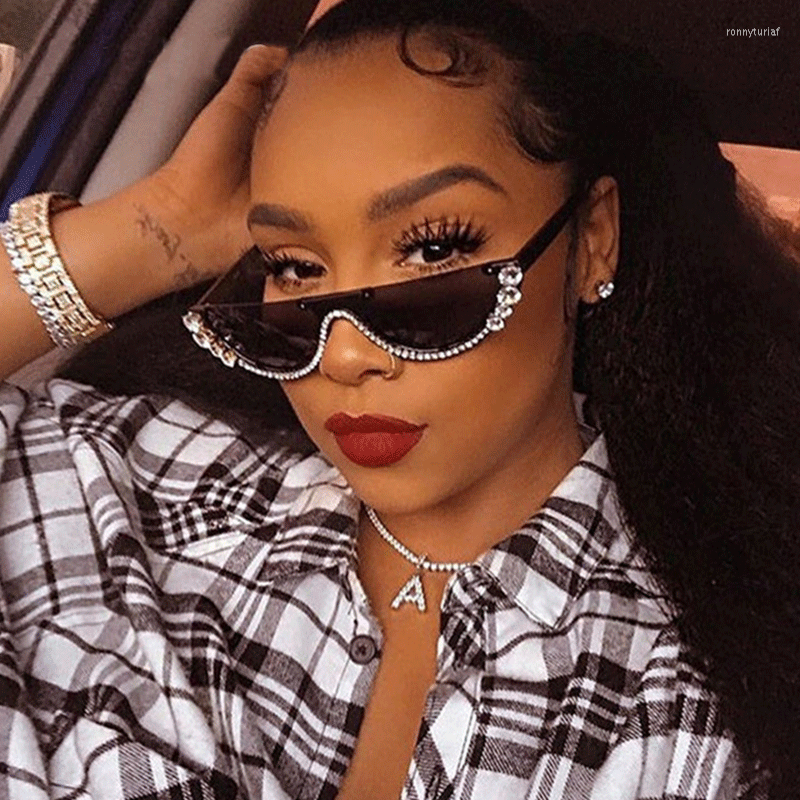 Sunglasses Triangle Inlay Rhinesto Fashion Women 2022 Designer Trend Lunette De Soleil Femme Sun Glasses For Summer Wholesale
Sunglasses Triangle Inlay Rhinesto Fashion Women 2022 Designer Trend Lunette De Soleil Femme Sun Glasses For Summer Wholesale