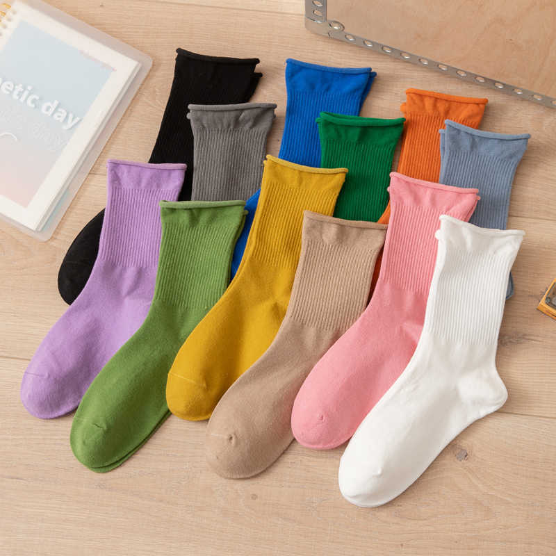 Socks Hosiery Women Crew Socks Spring 2022 New High Quality Cotton Simple Fashion Absorb Sweat Long Female Solid Color Socks Casual Breathable T221102, Klein blue
Socks Hosiery Women Crew Socks Spring 2022 New High Quality Cotton Simple Fashion Absorb Sweat Long Female Solid Color Socks Casual Breathable T221102, Klein blue