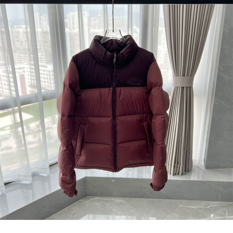 Men's color down jacket Thickened coat Outdoor warm fashion stand collar Casual cold proof badge decoration Plus size Christmas women's coat, The picture color
Men's color down jacket Thickened coat Outdoor warm fashion stand collar Casual cold proof badge decoration Plus size Christmas women's coat, The picture color