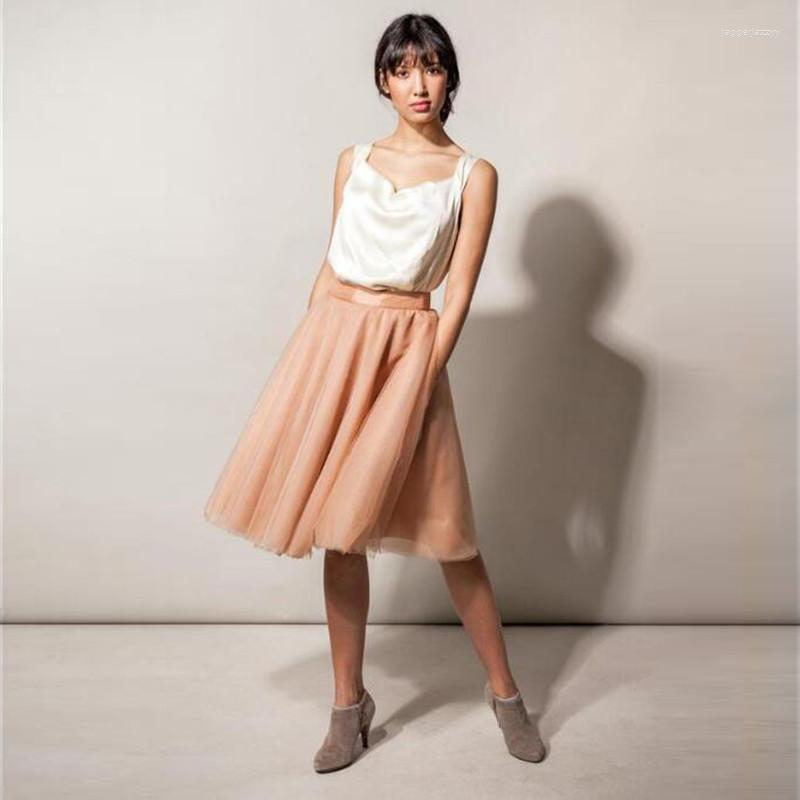 Skirts Est Midi Length Zipper Style Pleated Soft Tulle Adult High Waist Casual Saia Tutu Fashion Skirt Custom Made, White
Skirts Est Midi Length Zipper Style Pleated Soft Tulle Adult High Waist Casual Saia Tutu Fashion Skirt Custom Made, White