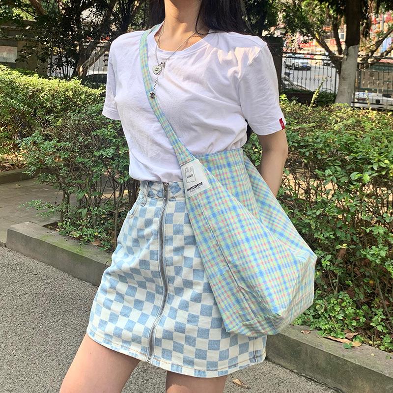 Evening Bags 2022 Printed Canvas Bag Plaid Floral Single Shoulder Diagonal Simple Women's Shopping
Evening Bags 2022 Printed Canvas Bag Plaid Floral Single Shoulder Diagonal Simple Women's Shopping