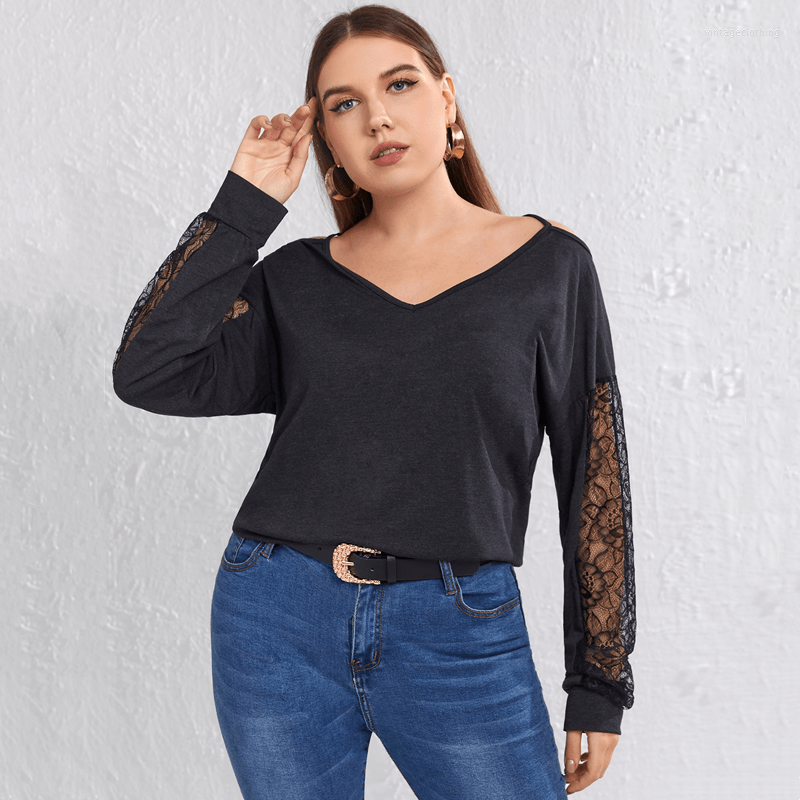 Women's Blouses 2XL To 7XL Oversized Women Tops Hollow Out Shoulder Lace Stitching Long Sleeve V-neck Casual Shirts Outerwear T2429, No1
Women's Blouses 2XL To 7XL Oversized Women Tops Hollow Out Shoulder Lace Stitching Long Sleeve V-neck Casual Shirts Outerwear T2429, No1