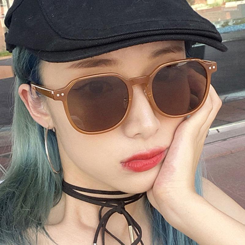 Sunglasses Vintage Women 2022 Fashion Shades For Brand Designer Nail Irregular Car Drive Eyewear U400
Sunglasses Vintage Women 2022 Fashion Shades For Brand Designer Nail Irregular Car Drive Eyewear U400