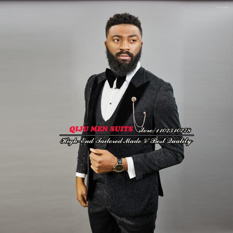 Men's Suits Spring/Autumn Business Black Shinny Sequins Groom Men Tuxedo Custom Made Costume Homme Mariage Singel Breasted Blazer Sets
Men's Suits Spring/Autumn Business Black Shinny Sequins Groom Men Tuxedo Custom Made Costume Homme Mariage Singel Breasted Blazer Sets