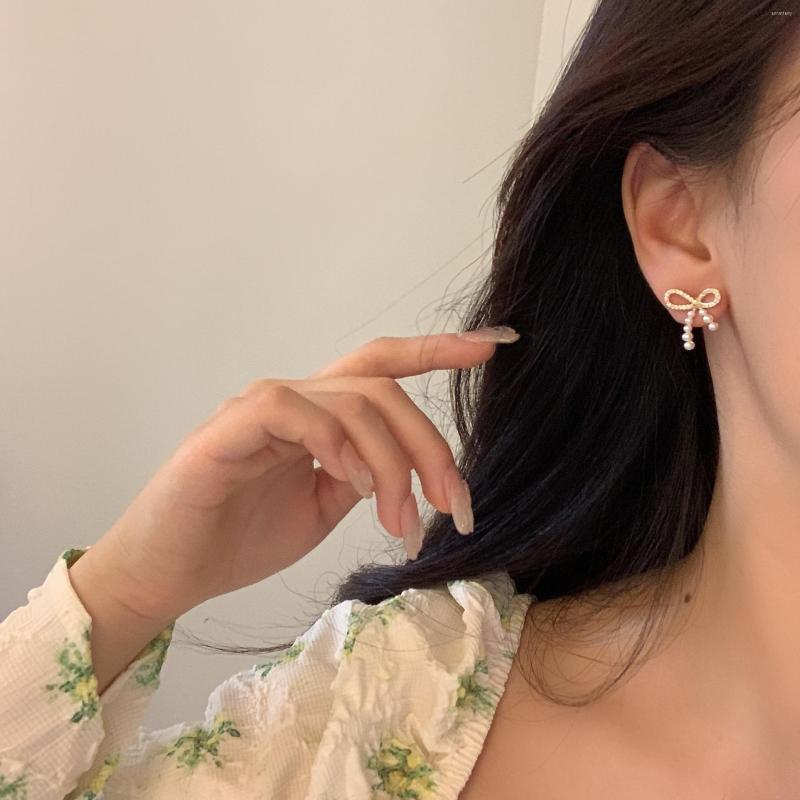 Backs Earrings Pearl Bowknot Clip No Hole Ear Clips Inlaid Rhinestone On Earring Without Piercing Minimalist CEaB166
Backs Earrings Pearl Bowknot Clip No Hole Ear Clips Inlaid Rhinestone On Earring Without Piercing Minimalist CEaB166