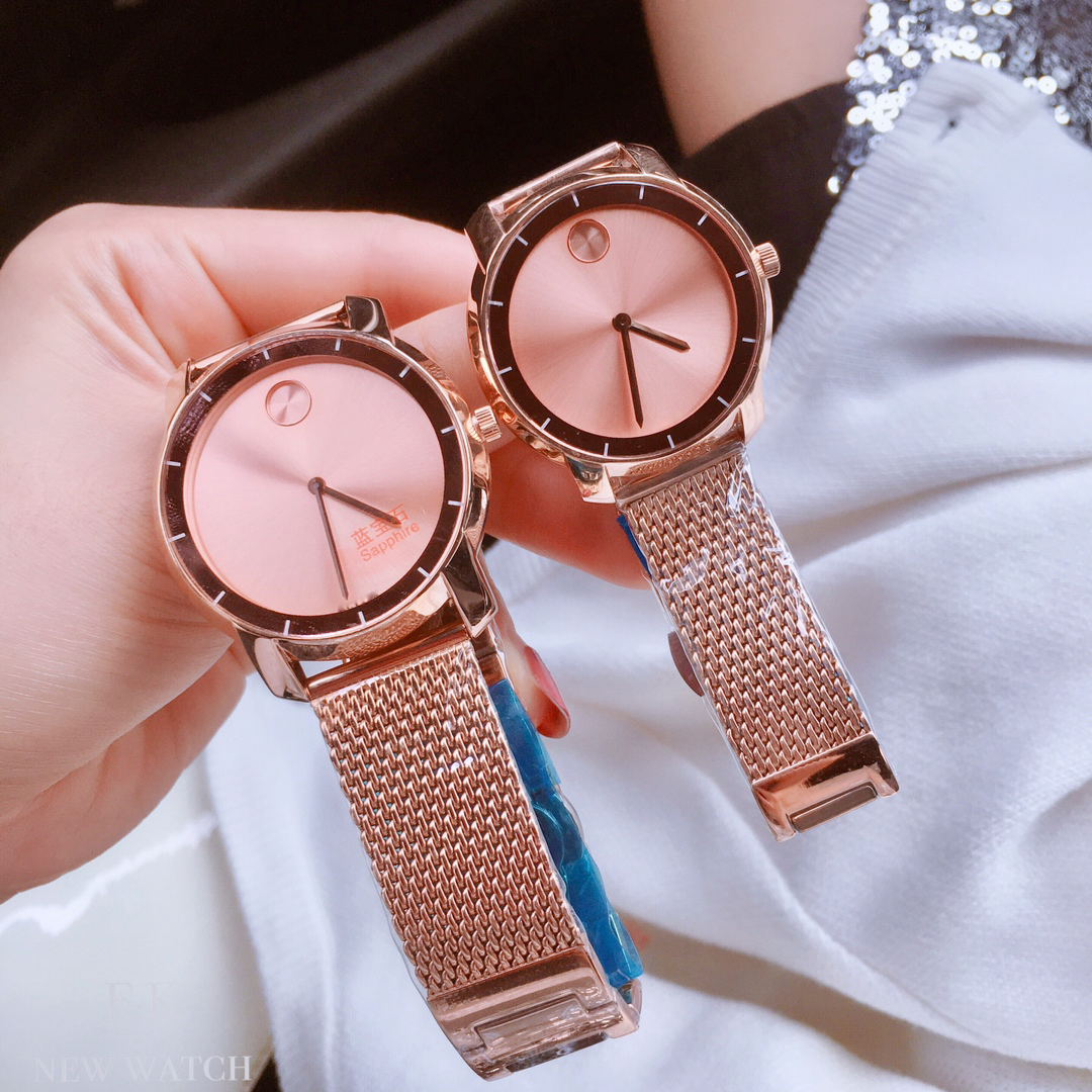 Couple Fashion Designer Watch Women Wedding Date Business Activity Swiss Quartz Movement watches 316L Fine Steel Woven Watch Band Sapphire Mirror watchs, Gold 42mm
Couple Fashion Designer Watch Women Wedding Date Business Activity Swiss Quartz Movement watches 316L Fine Steel Woven Watch Band Sapphire Mirror watchs, Gold 42mm