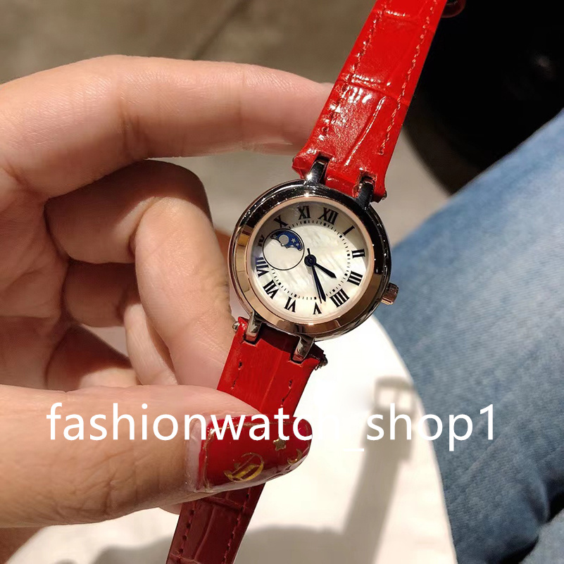 New luxury women's watch exquisite elegant fashion Imported quartz movement leather strap Simple dial 30mm, Freight difference
New luxury women's watch exquisite elegant fashion Imported quartz movement leather strap Simple dial 30mm, Freight difference