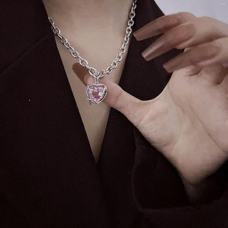 Choker Fashion Peach Heart Water Drop Pendant Necklace Jewelry Pink Crystal Girl Sweet Cool Clavicle Chain Aesthetic Y2k Accessories
Choker Fashion Peach Heart Water Drop Pendant Necklace Jewelry Pink Crystal Girl Sweet Cool Clavicle Chain Aesthetic Y2k Accessories