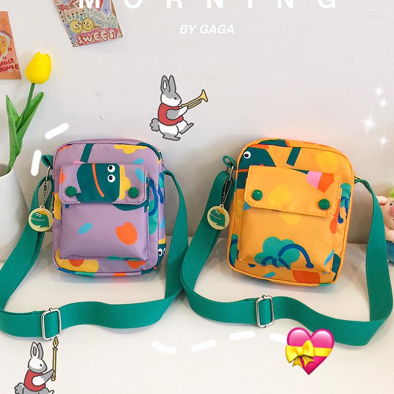Evening Bags Japanese Lightweight Mini Messenger Bag Female 2022 Cartoon Clamshell Small Square Handbag Printing Graffiti Shoulder
Evening Bags Japanese Lightweight Mini Messenger Bag Female 2022 Cartoon Clamshell Small Square Handbag Printing Graffiti Shoulder