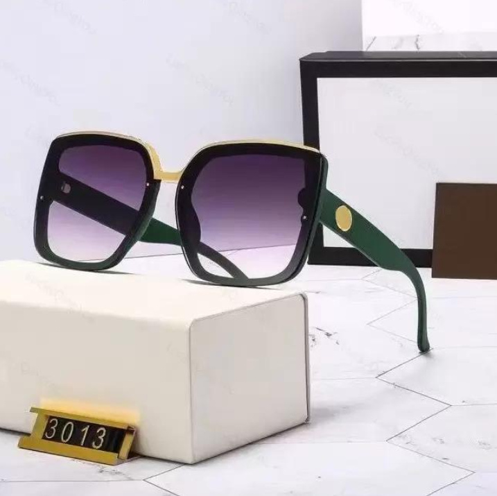 Trend Couple Luxurys Designers Sunglasses For Womens Mens Designer Sun Glasses Outdoor Drive Holiday Summer Polarized Glass lenses Woman
Trend Couple Luxurys Designers Sunglasses For Womens Mens Designer Sun Glasses Outdoor Drive Holiday Summer Polarized Glass lenses Woman