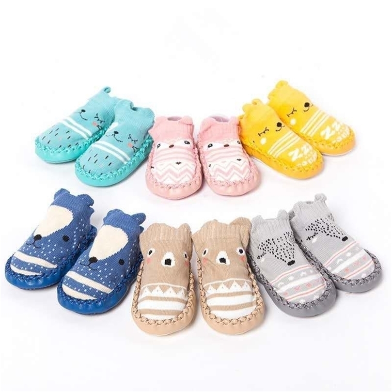 First Walkers 336 Months Spring Autumn born Rubber Soles Baby Socks Infant Girls Boys Shoes Floor Anti Slip Soft Sole Sock 221107
First Walkers 336 Months Spring Autumn born Rubber Soles Baby Socks Infant Girls Boys Shoes Floor Anti Slip Soft Sole Sock 221107
