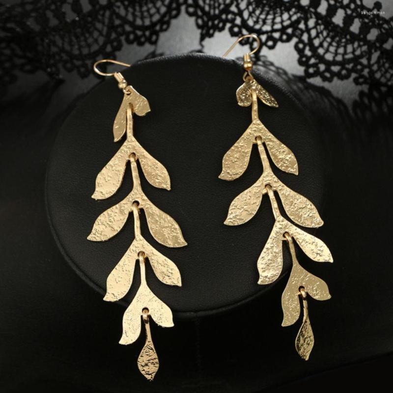 Dangle Earrings Exaggerated Leaf For Women Simple Gold Color Metal Banquet Fashion Charm Jewelry Accessories 
Dangle Earrings Exaggerated Leaf For Women Simple Gold Color Metal Banquet Fashion Charm Jewelry Accessories
