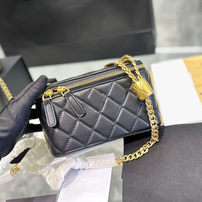 22K Womens Lambskin Cosmetic Case Trunk Box Bags Phone/Card Holder Classic Quilted Gold Crush Bead Metal Chain Crossbdoy Shoulder Large Capacity Vanity Purse 20CM
22K Womens Lambskin Cosmetic Case Trunk Box Bags Phone/Card Holder Classic Quilted Gold Crush Bead Metal Chain Crossbdoy Shoulder Large Capacity Vanity Purse 20CM