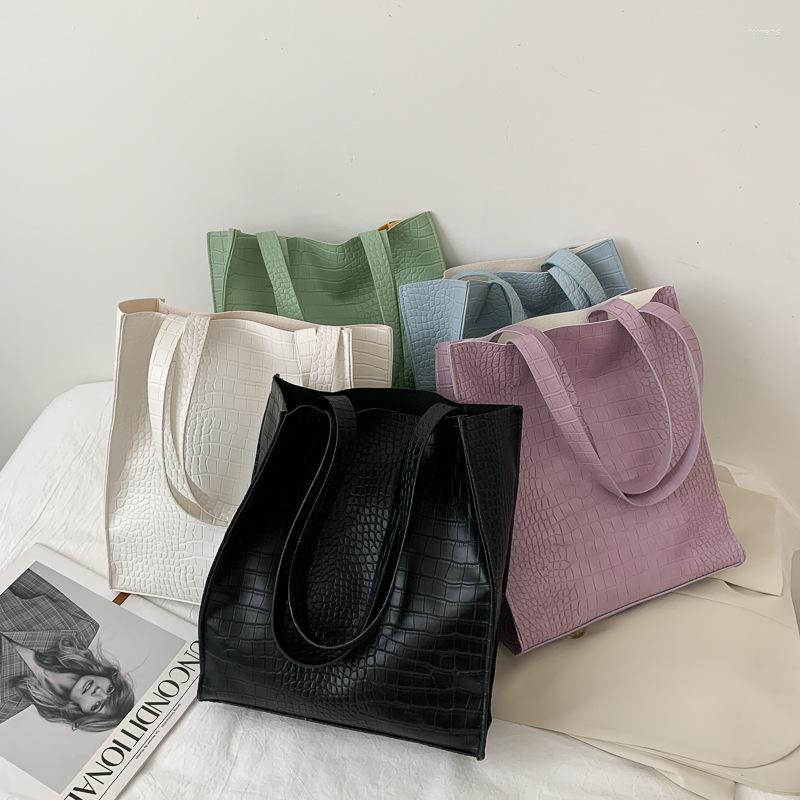 Evening Bags Female Large Tote PU Leather Crossbody For Women Luxury Handbags Designer Bag Ladies Shoulder Shopper Purse Sac A Main, Green
Evening Bags Female Large Tote PU Leather Crossbody For Women Luxury Handbags Designer Bag Ladies Shoulder Shopper Purse Sac A Main, Green