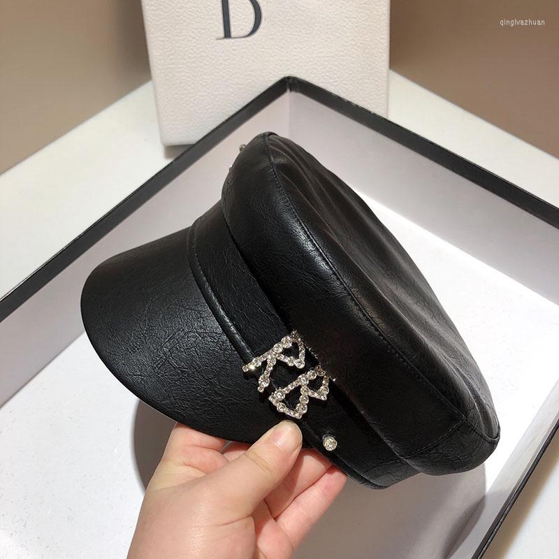 Berets 2022 Women's Military Hat Travel Black PU Leather Navy Cap Rhinestones Casual Caps Lady Internet Celebrity Beret Tide Sailor
Berets 2022 Women's Military Hat Travel Black PU Leather Navy Cap Rhinestones Casual Caps Lady Internet Celebrity Beret Tide Sailor