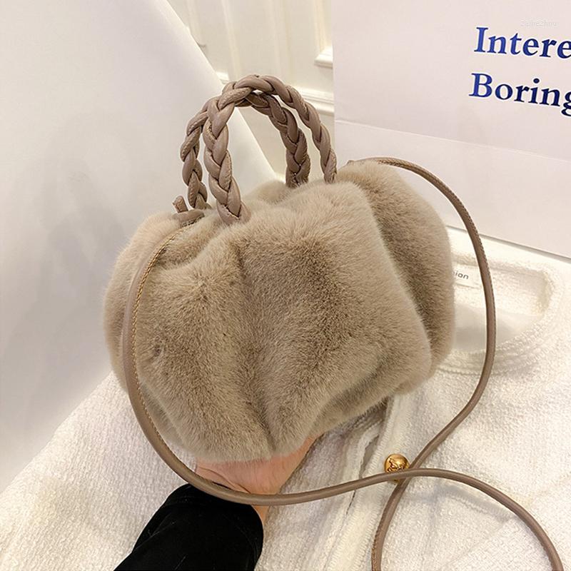 Evening Bags Vintage Design Women Plush Shoulder Crossbody Bag Winter Furry Shopper Totes Ladies Handbag Purse, Black
Evening Bags Vintage Design Women Plush Shoulder Crossbody Bag Winter Furry Shopper Totes Ladies Handbag Purse, Black