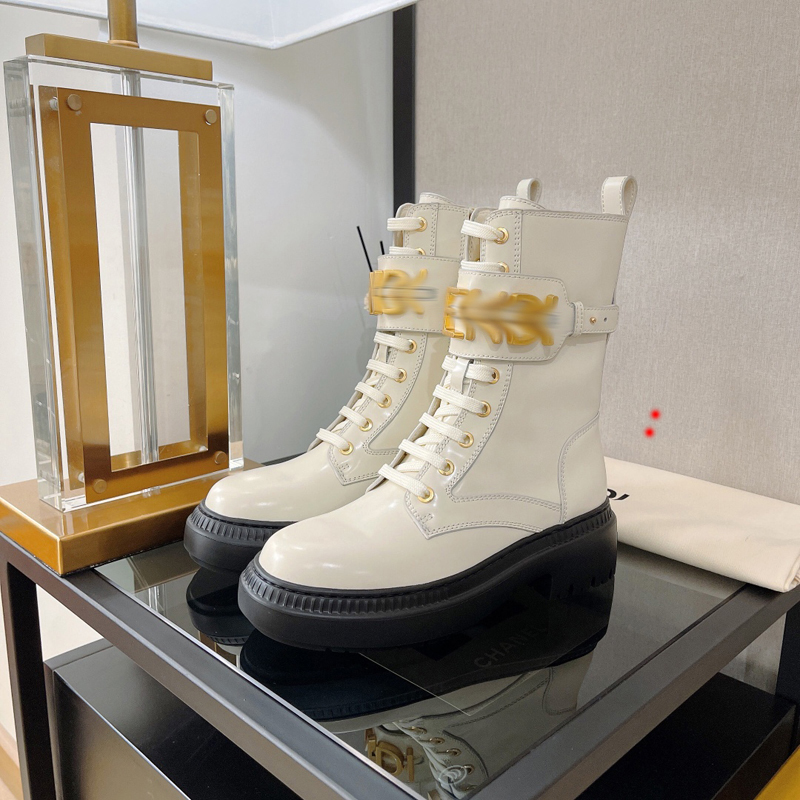 2023 Luxury Designer Boots Double G Splicing Leather Shoes Autumn Winter Martin Boot Ladies Ankle Cowskin Shoe Fashion Camfort Booties With Box -M1032, Picture color
2023 Luxury Designer Boots Double G Splicing Leather Shoes Autumn Winter Martin Boot Ladies Ankle Cowskin Shoe Fashion Camfort Booties With Box -M1032, Picture color